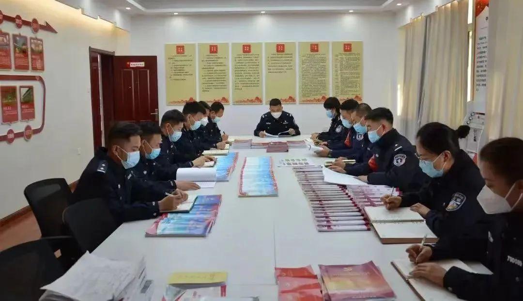阿巴嘎旗数据与政务服务局领导团队全新概述