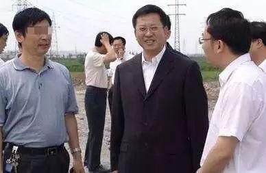 金胡村委会领导团队全新亮相，展望未来发展之路